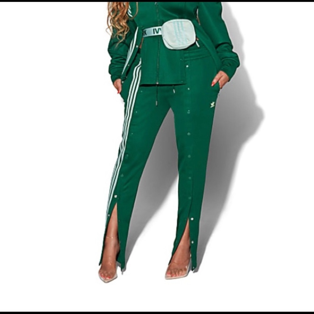 COPY - Ivy park adida track pant.